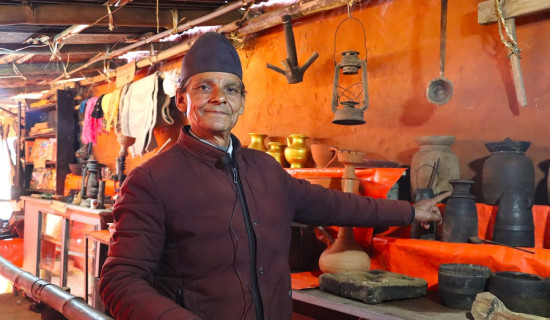 अवकासपछि घरमै ऐतिहासिक सङग्राहलय निर्माण