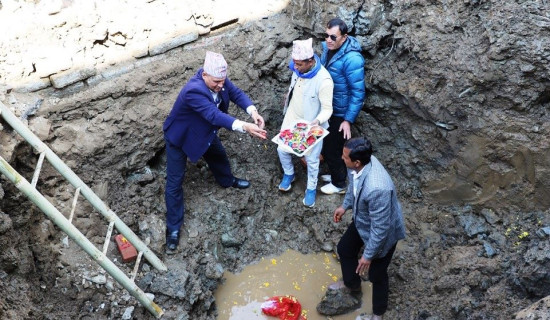 सामुदायिक भवन शिलान्यास