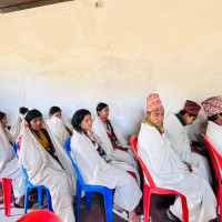 समय अगावै फुल्दै लालीगुराँस, लोप हुँदै पैयुँ