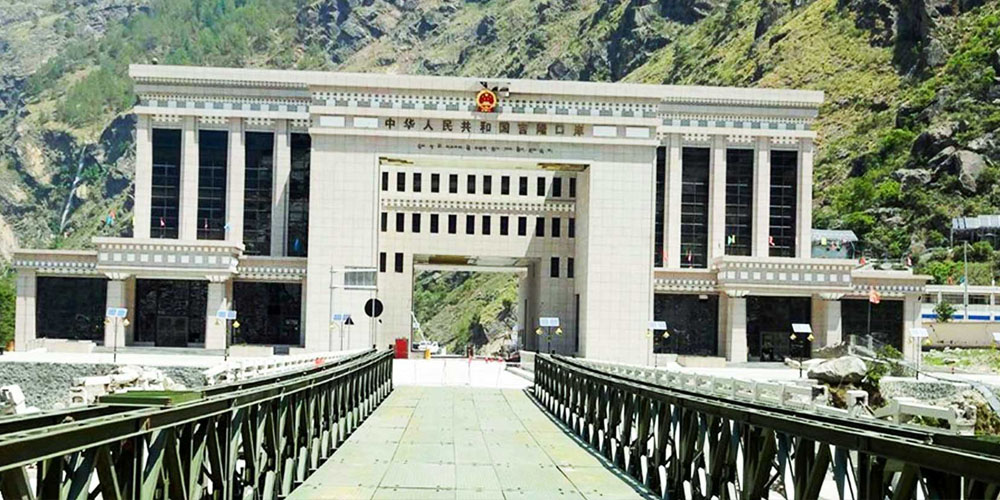 तातोपानी र रसुवागढी नाका खुलेपछि कोरलाबाट आयात–निर्यात घट्यो