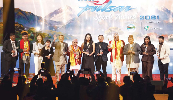 आन्तरिक स्रोत साधन परिचालन गरी ४५ किलोमिटर सडक स्तरोन्नति हुँदै