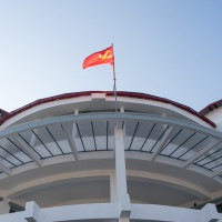 सात सय विद्यार्थीलाई न्यानो कपडा वितरण