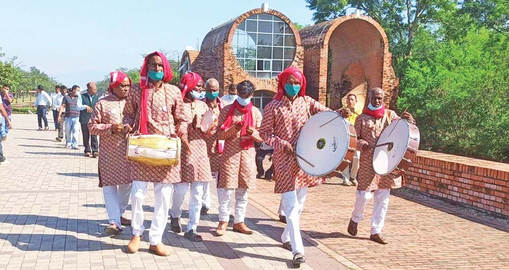 लोपोन्मुख अवस्थामा ‘डफला बाजा’