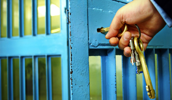 एक महिनामा करिब दुई हजार पाँच सय अफगान कैदी इरान, पाकिस्तानबाट स्वदेश फिर्ता