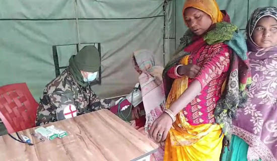 छिन्नमस्तामा नेपाली सेनाद्वारा निःशुल्क स्वास्थ्य शिविर सञ्चालन