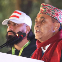 गायक उजं र मूर्तिकार ज्ञानबहादुर सम्मानित