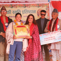 जीवनको गीत  उपन्यासमाथि विमर्श