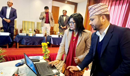 मुगुको गमगढीमा भीषण आगलागी