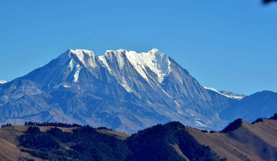 पुस सकिन लाग्दापनि परेन हिउँ