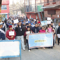 रुम्दीका विद्यार्थीलाई न्यानो कपडा वितरण