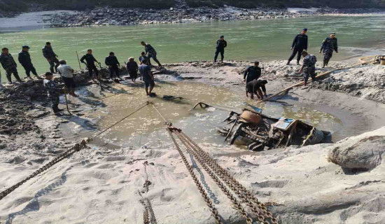 अस्थायी आवास अनुदान मापदण्ड स्वीकृत हुने चरणमा छ : गृहमन्त्री लेखक