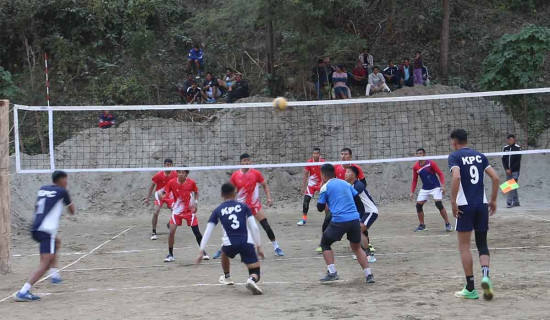 आयोजकले उचाल्यो त्रिवेणी कपको उपाधि