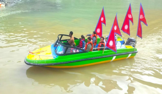 रुरु मेलामा जेट बोटको आकर्षण