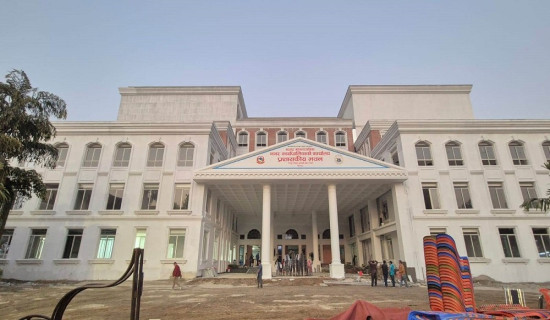 भरतपुर महानगरको काम अब नयाँ भवनबाट