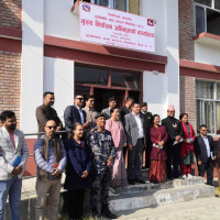 युनलाई पाँच वर्ष कैद