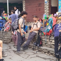 पोखरा विमानस्थलमा तेलको ट्याङ्कर पल्टिँदा उडान रोकियो