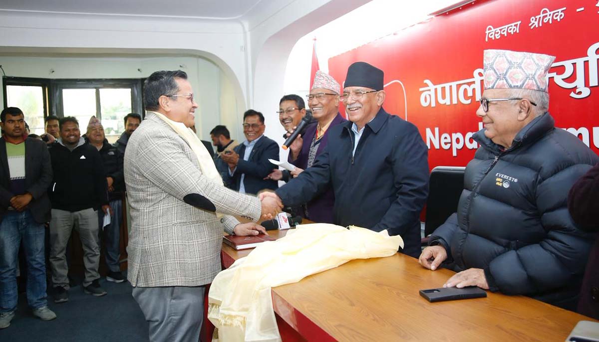 विद्यमान राजनीतिक समस्या समाधान गर्न निर्वाचनको विकल्प छैनः प्रचण्ड