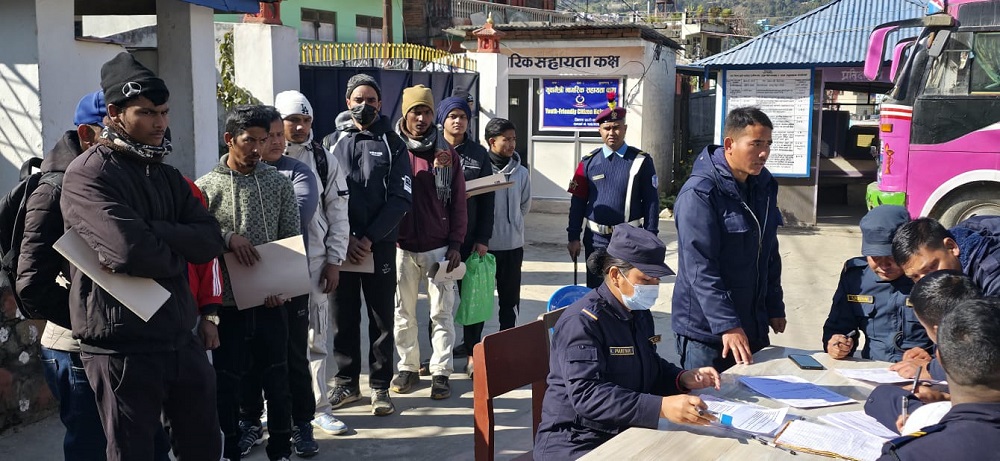 निर्वाचन प्रहरी : गुल्मीमा दुई दिन म्याद थप्दा पनि ३०१ अपुग आवेदन