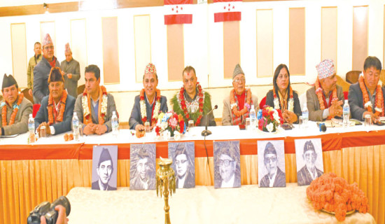 कांग्रेस बैठक  ‘सत्ताकेन्द्रित सम्झौता हुँदैन’