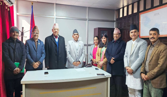 राष्ट्रिय सभाका तीन सदस्यद्वारा पदत्याग