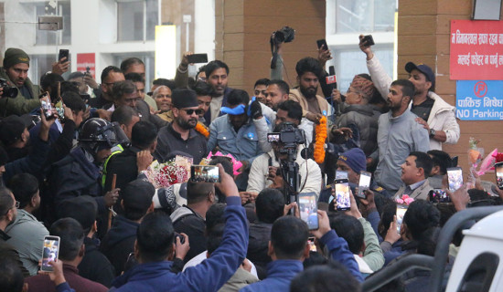 बालेन्द्र शाह जनकपुरधाममा