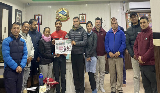 क्यान्सर पीडितका लागि 'चिवा भञ्ज्याङ-झुलाघाट' साइकल यात्रा