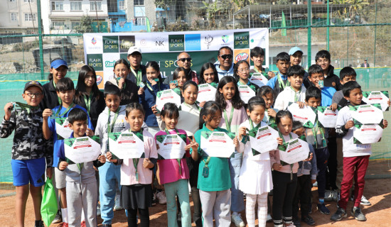 जुनियर टेनिस : सोनाम, सारा र विश्वलाई स्वर्ण