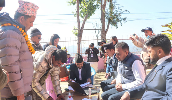 विश्व मधुमेह दिवसमा घोराहीमा प्रभातफेरी