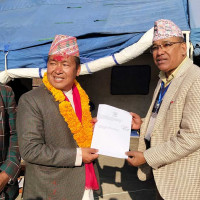 पूर्वमन्त्री राई र काँग्रेस प्रदेश अध्यक्ष पुनको उम्मेदवारी दर्ता