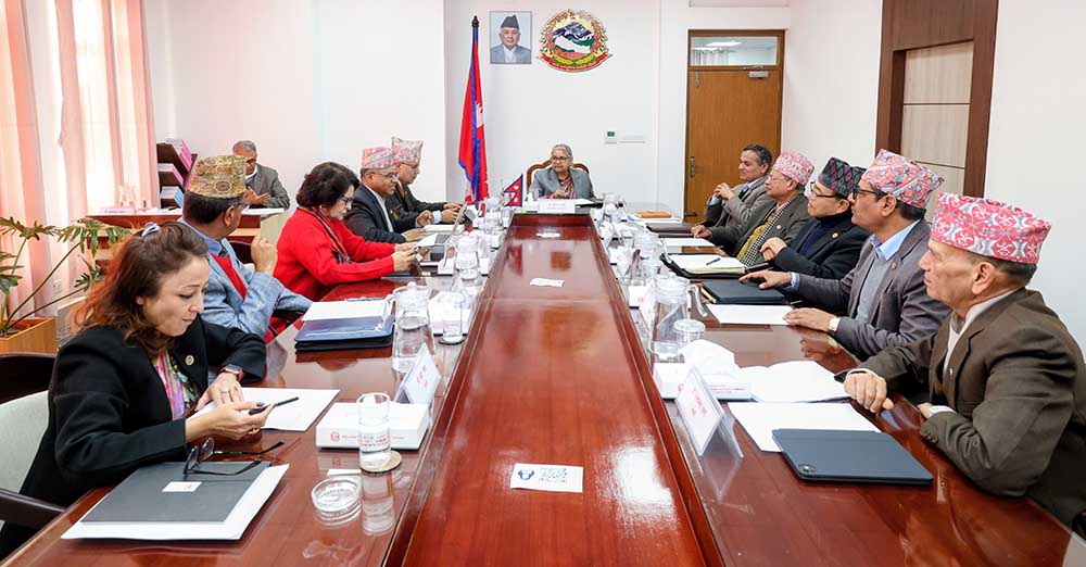 सिंहदरबारमा मन्त्रिपरिषद् बैठक