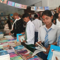 विश्व सम्बन्धमा आयाम