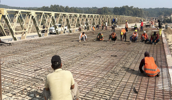 पुल बनेसँगै हट्यो प्रहरीको चौबिस घण्टा पहरा