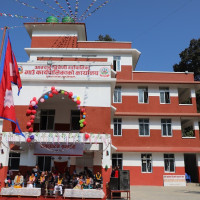 सुनको मूल्य नाघ्यो तीन लाख