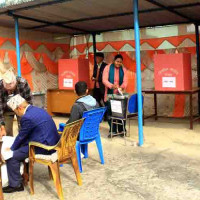 अध्यक्ष ओली र पूर्व प्रमुख साह आमने–सामने