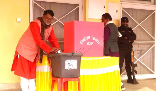 मधेस–प्रदेशमा तीन सय बढीले गरे मतदान