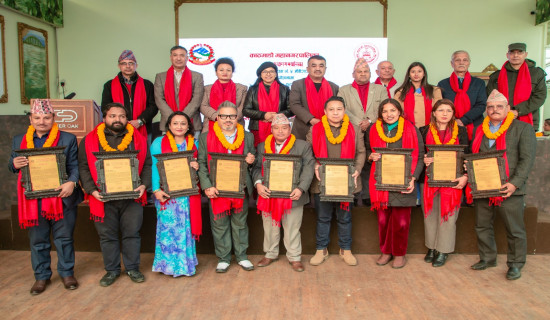 झुण्डिएको देवतामा आधारित वृत्तचित्र लोकार्पण