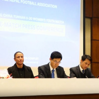 बार्सिलोना पुनः शीर्षस्थानमा