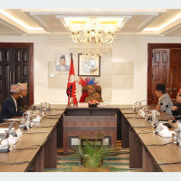 बार्सिलोना पुनः शीर्षस्थानमा