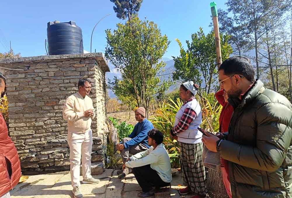 म्याग्दीका उम्मेदवारले सुरु गरे घरदैलो