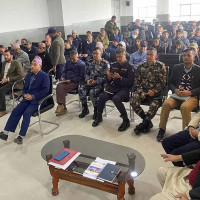 मुस्ताङको कागबेनीमा हिमपात