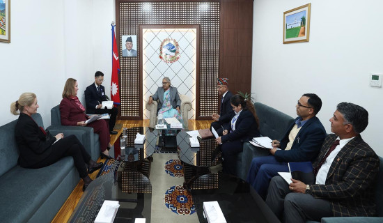 प्रधानमन्त्री सुशीला कार्कीसँग नर्वेली राजदूतको शिष्टाचार भेट