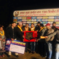 व्यवसायीदेखि पूर्वप्रशासकसम्म