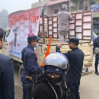 मोटरसाइल लुटपाट र चोरी घटनामा संलग्न तीन पक्राउ