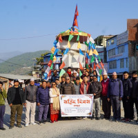 आधुनिकतासँगै सङ्कटमा पर्‍यो राना थारू समुदायको डोली–चन्डोल बोक्ने परम्परा