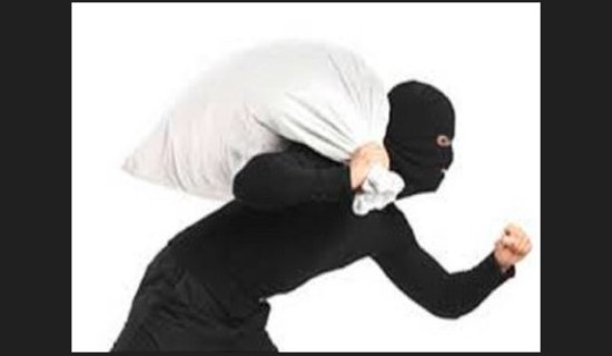 सुन र चाँदीको गहना चोरी