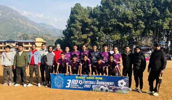 कर्माचार्यको स्मृतिमा मूर्ति स्थापना