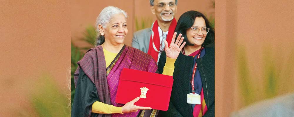 भारतमा आठ सय अठचालिस खर्बको बजेट