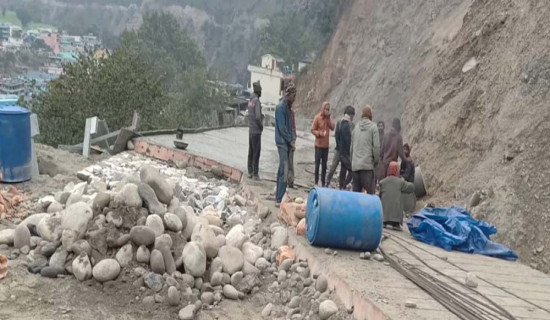 रुकुमका मतदाता झुलाघाटमा