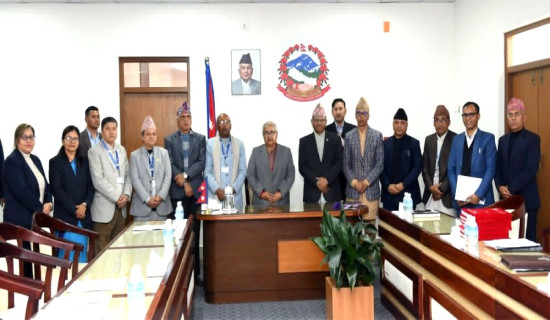 इरानले रिभोलुसनरी गार्डको विरोधमा इयुका राजदूतलाई बोलायो