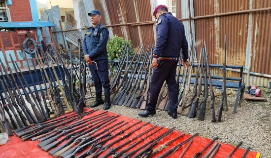 बागलुङमा एक सय १५ थान हतियार बरामद